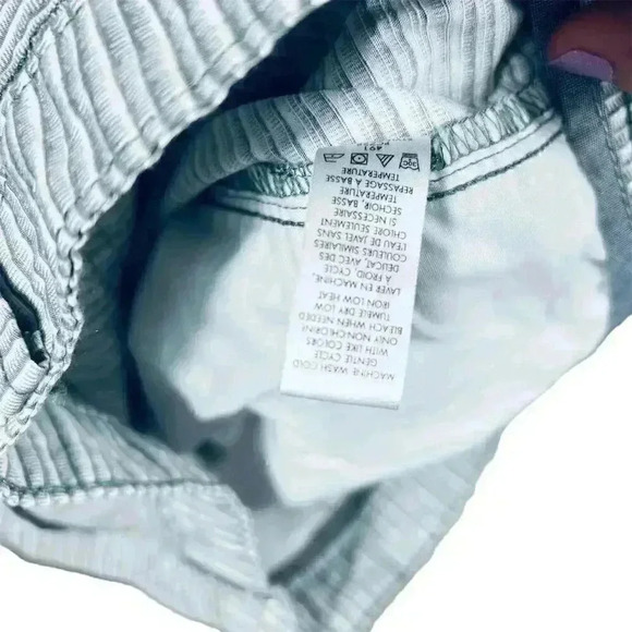 Calvin Klein Men's Cargo Shorts Striped Size 32 Casual Summer Multiple Pockets - Picture 4 of 8